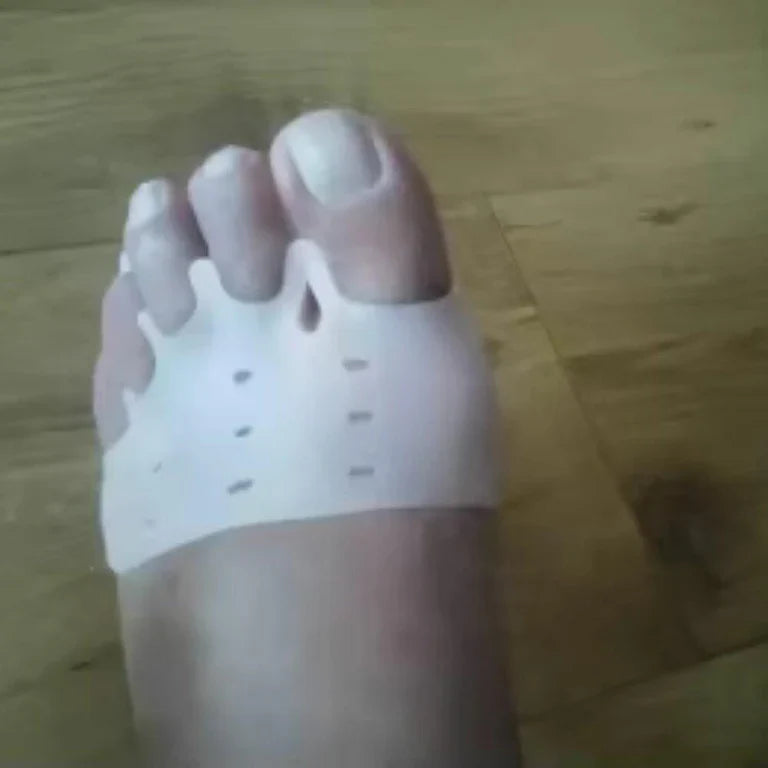 Back to long walks—and my sandals fit better